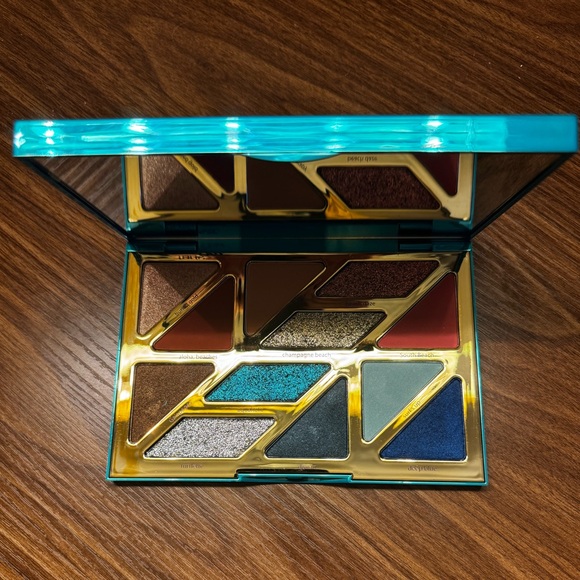 tarte Other - 🐢🌟Tarte Rainforest of the Sea🌟🐢
High Tides & Good Vibes Eyeshadow Palette